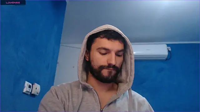 alex blu online show from October 4, 9:44 am