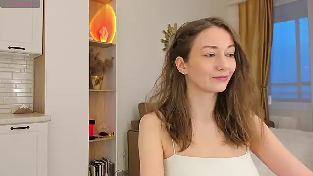 Kelly Summers online show from March 4, 3:59 pm