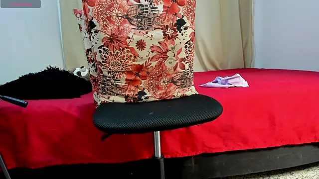 santhi lee online show from February 6, 4:14 pm