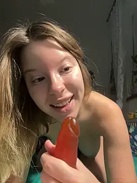 kimczii online show from December 1, 7:09 am