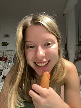 kimczii online show from July 27, 10:44 am