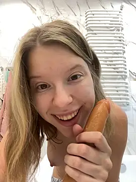 kimczii online show from July 24, 7:48 am