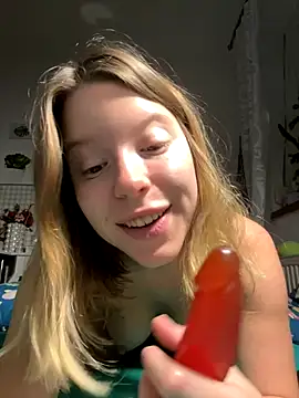 kimczii online show from November 14, 7:23 am