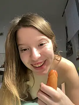 kimczii online show from March 31, 8:38 am