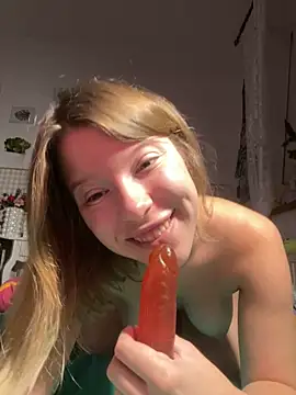 kimczii online show from October 6, 6:25 am