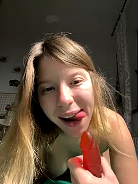 kimczii online show from November 20, 7:09 am