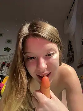 kimczii online show from February 26, 7:41 am