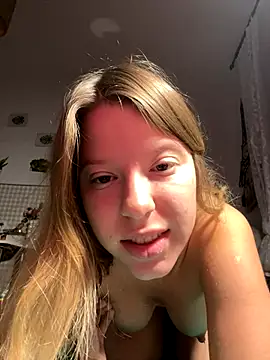 kimczii online show from October 1, 6:18 am
