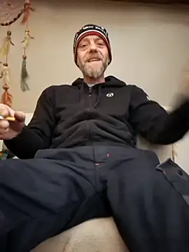 eddouxxx78 online show from March 12, 4:13 pm