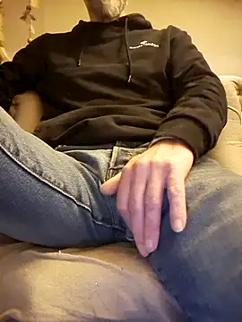 eddouxxx78 online show from April 4, 5:14 am