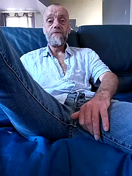 eddouxxx78 online show from July 28, 6:20 pm