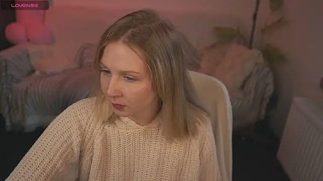  Killer Smile  online show from February 14, 10:59 am