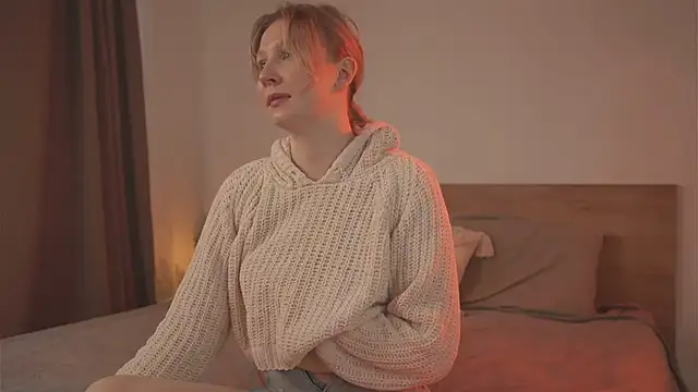  Killer Smile  online show from December 12, 12:33 pm