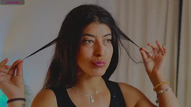 anabelcurvy online show from October 21, 7:02 pm