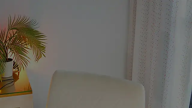 anabelcurvy online show from December 20, 2:42 pm