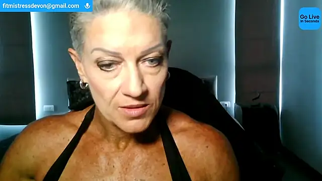 Snapshot of Devon2020 chatting on June 27, 9:37 am Devon2020 online show from June 27, 9:37 am