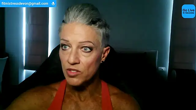 Snapshot of Devon2020 chatting on July 16, 7:38 am Devon2020 online show from July 16, 7:38 am
