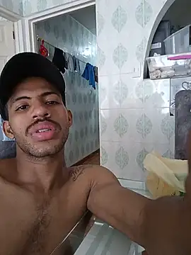 Criistianprado19cm online show from May 15, 5:44 pm