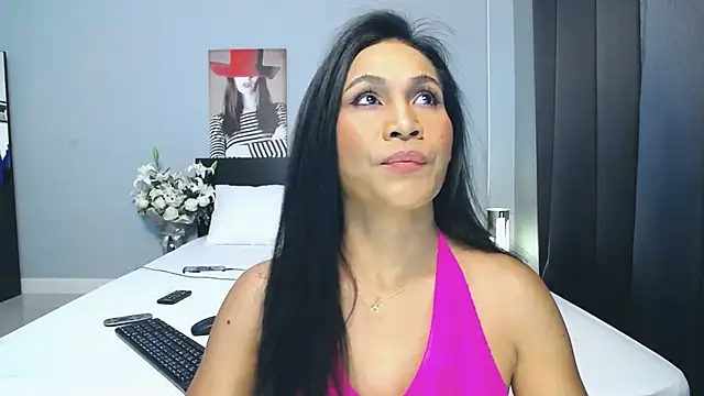Hotbeebee online show from March 2, 1:04 am