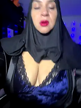 Jameela online show from December 18, 7:40 pm