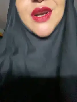 Snapshot of Jameela chatting on March 17, 10:51 pm Jameela online show from March 17, 10:51 pm