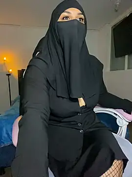 Snapshot of Jameela chatting on February 25, 11:48 pm Jameela online show from February 25, 11:48 pm
