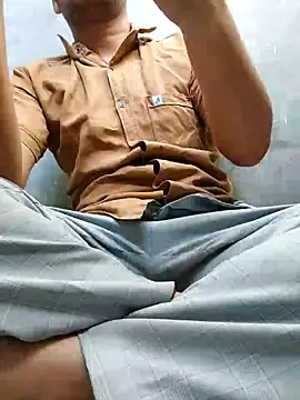 Snapshot of Nishubig chatting on March 14, 9:35 am Nishubig online show from March 14, 9:35 am