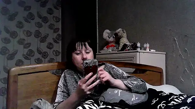 explored romantic online show from February 11, 7:27 pm