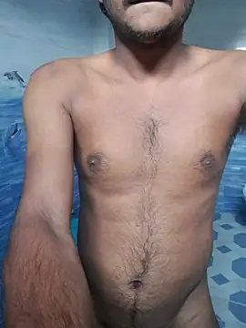 Snapshot of Itsdesi_boy chatting on December 15, 8:53 am Itsdesi boy online show from December 15, 8:53 am