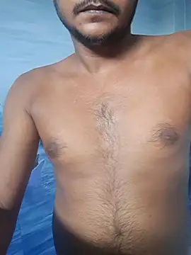 Snapshot of Itsdesi_boy chatting on October 23, 8:46 am Itsdesi boy online show from October 23, 8:46 am