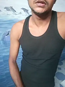 Snapshot of Itsdesi_boy chatting on November 16, 2:05 am Itsdesi boy online show from November 16, 2:05 am