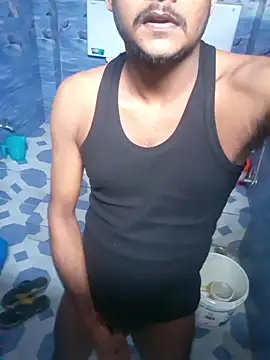 Snapshot of Itsdesi_boy chatting on November 1, 7:35 am Itsdesi boy online show from November 1, 7:35 am