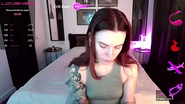 Snapshot of RinaDevil chatting on March 4, 7:49 am RinaDevil online show from March 4, 7:49 am