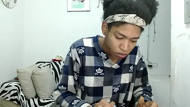 angelamarie1 online show from February 1, 12:47 pm