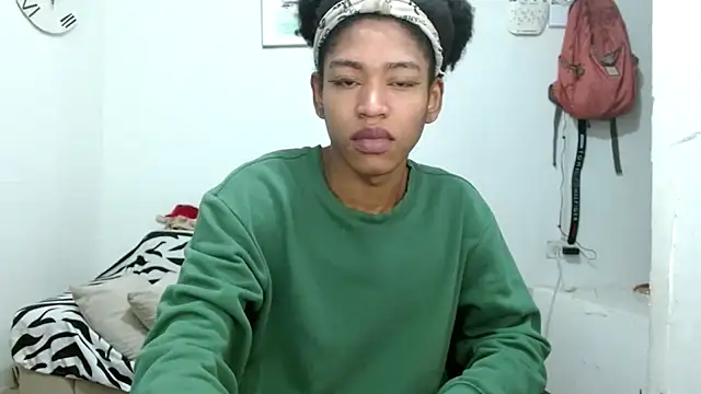 angelamarie1 online show from February 14, 12:27 pm