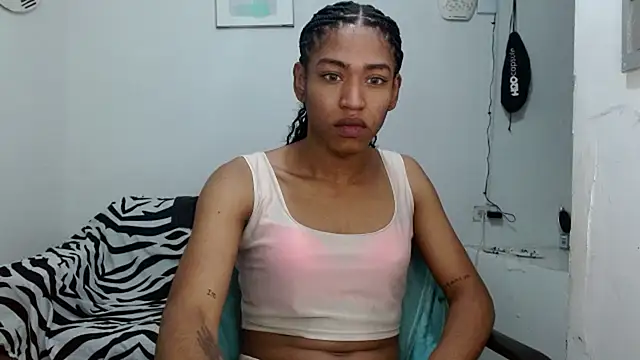 angelamarie1 online show from March 29, 8:21 pm