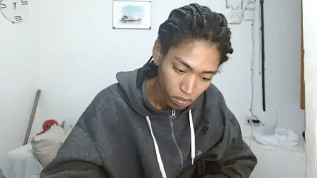 Snapshot of angelamarie1 chatting on July 19, 2:03 pm angelamarie1 online show from July 19, 2:03 pm