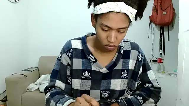 angelamarie1 online show from November 26, 8:47 am