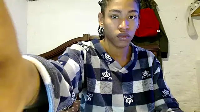 angelamarie1 online show from April 14, 12:10 pm