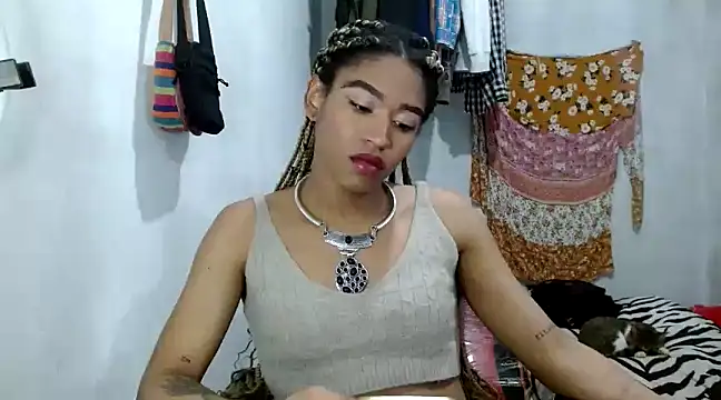 Snapshot of angelamarie1 chatting on February 27, 11:48 pm angelamarie1 online show from February 27, 11:48 pm