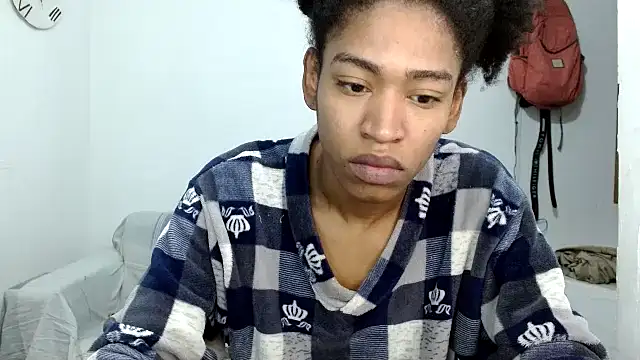 angelamarie1 online show from October 20, 9:54 am