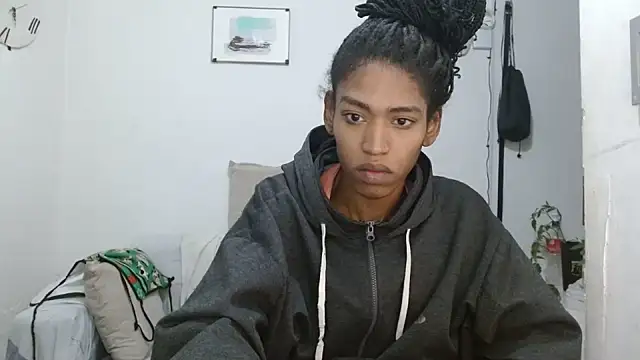 Snapshot of angelamarie1 chatting on July 10, 8:58 am angelamarie1 online show from July 10, 8:58 am