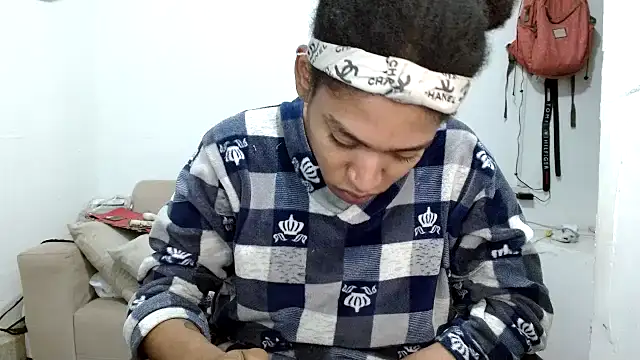 angelamarie1 online show from November 27, 2:01 am