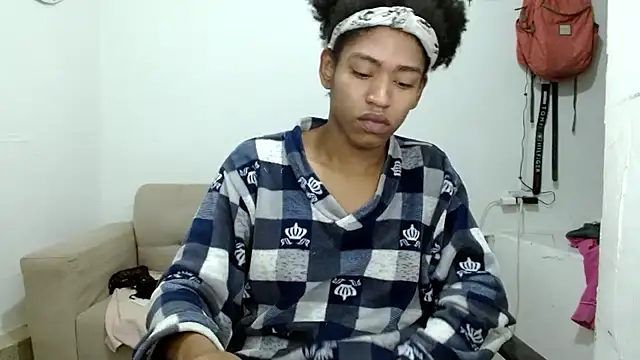 angelamarie1 online show from November 16, 9:47 am