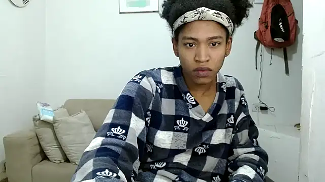 angelamarie1 online show from February 22, 3:31 am