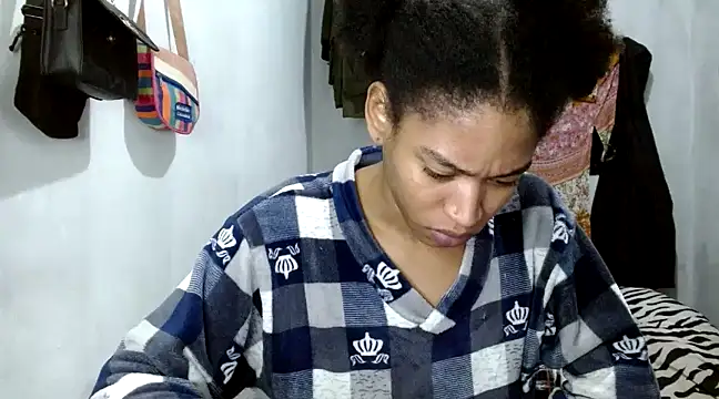 Snapshot of angelamarie1 chatting on March 11, 10:18 am angelamarie1 online show from March 11, 10:18 am