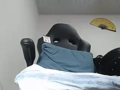 pamelabigcock69 online show from March 11, 1:16 pm