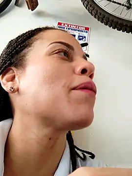 Dannacamila online show from February 7, 9:23 pm