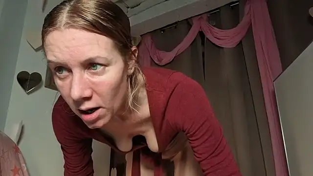 Lola Belgium online show from February 28, 7:52 am