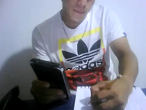 Snapshot of LarryCapija chatting on October 30, 5:17 am LarryCapija online show from October 30, 5:17 am